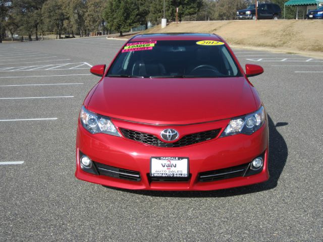 Toyota Camry 2012 photo 3