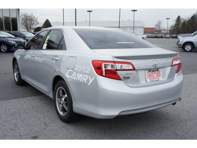 Toyota Camry 2012 photo 2