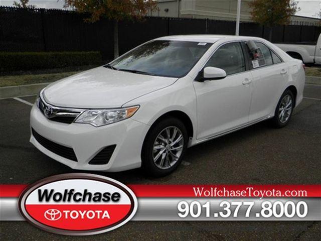 Toyota Camry 2WD Eddie Bauer Super Clean Sedan