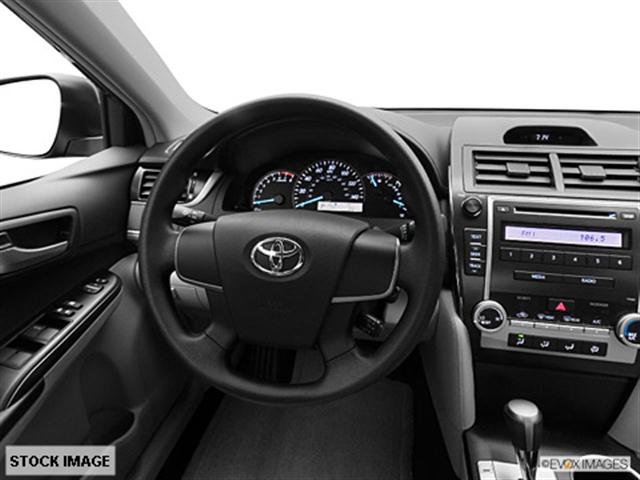 Toyota Camry 2012 photo 2