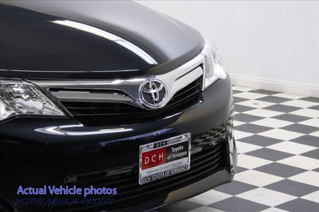 Toyota Camry 2012 photo 1