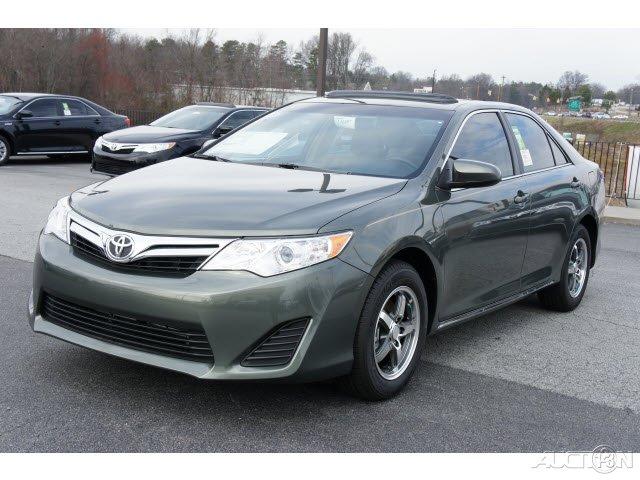 Toyota Camry X Sedan