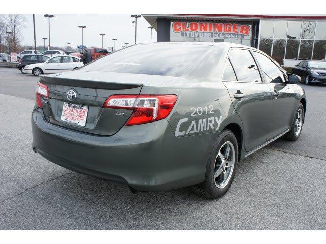 Toyota Camry 2012 photo 2