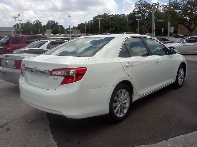 Toyota Camry 2012 photo 1