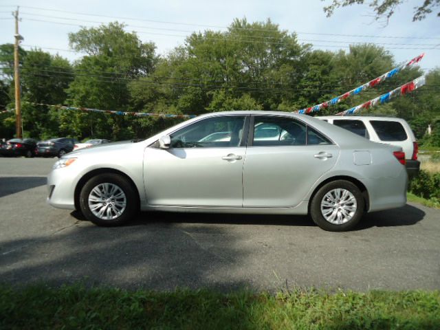 Toyota Camry X Sedan