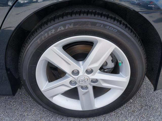 Toyota Camry 2013 photo 1