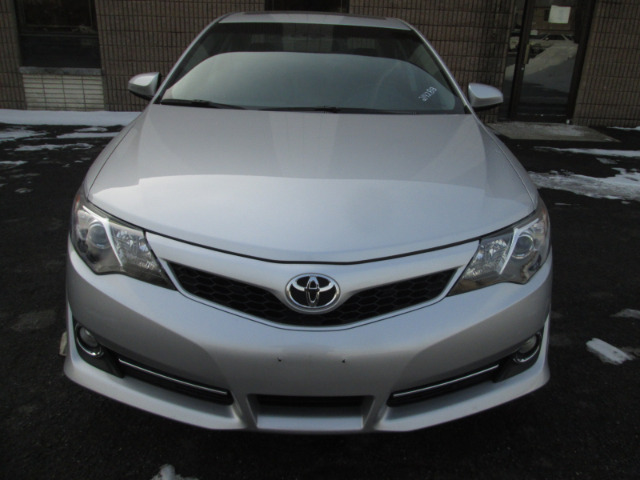 Toyota Camry 2013 photo 1