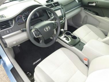 Toyota Camry 2013 photo 2