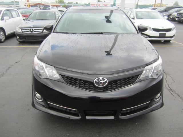 Toyota Camry 2013 photo 3