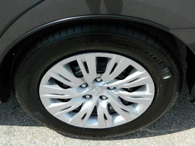 Toyota Camry 2008 Chrysler LX Sedan