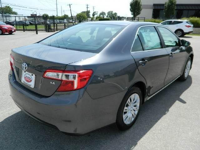 Toyota Camry 2013 photo 1
