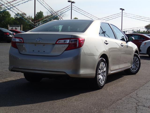 Toyota Camry 2013 photo 3