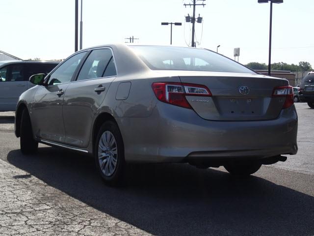 Toyota Camry 2013 photo 4