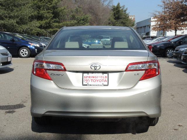Toyota Camry 2014 photo 3