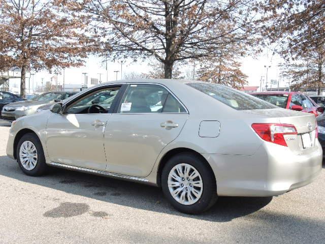 Toyota Camry 2014 photo 4
