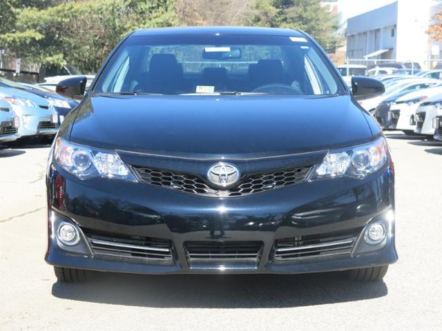 Toyota Camry 2014 photo 1