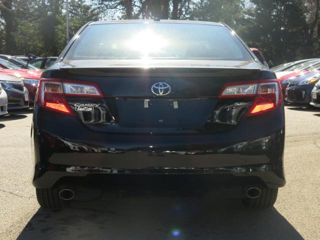 Toyota Camry 2014 photo 3