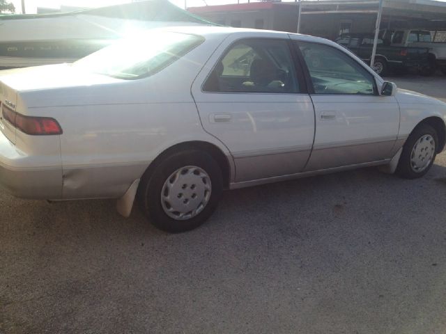 Toyota Camry 2014 photo 2