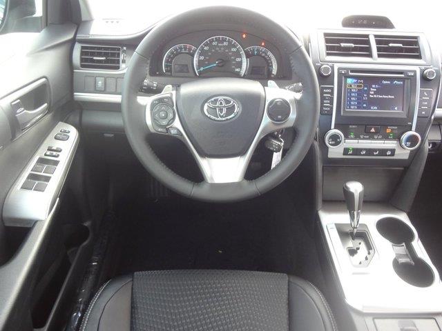 Toyota Camry 2014 photo 0