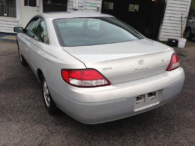 Toyota Camry Solara 2000 photo 2