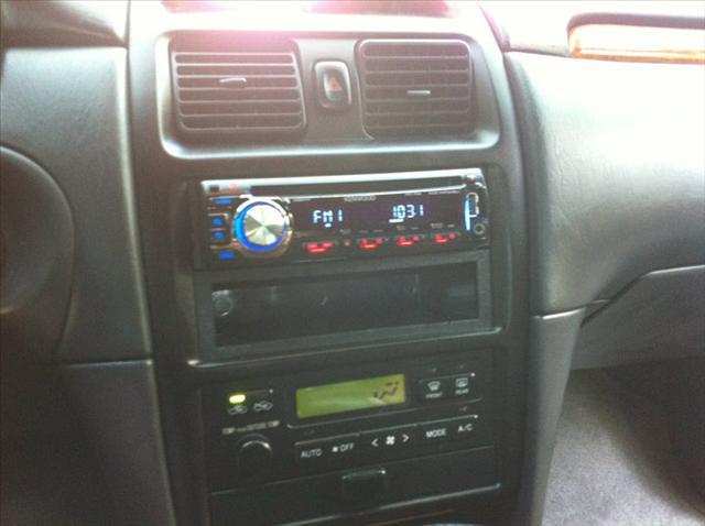 Toyota Camry Solara 2002 photo 2