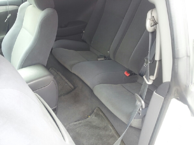 Toyota Camry Solara 2004 photo 2