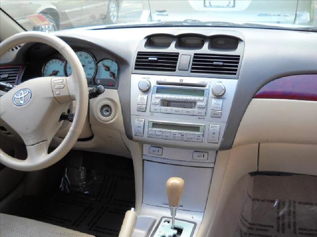 Toyota Camry Solara 2004 photo 3