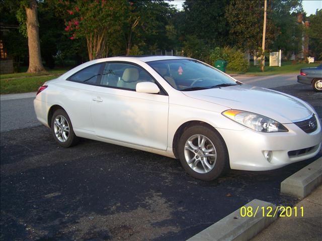 Toyota Camry Solara 2004 photo 2