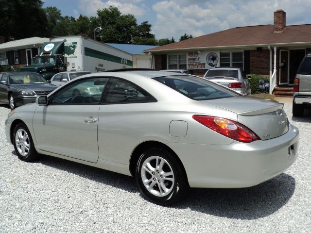 Toyota Camry Solara 2004 photo 2