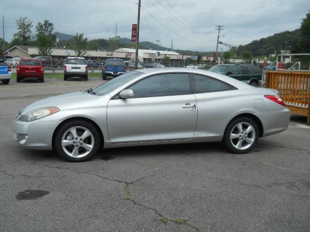 Toyota Camry Solara 2006 photo 2