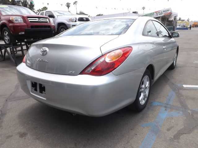 Toyota Camry Solara 2006 photo 2