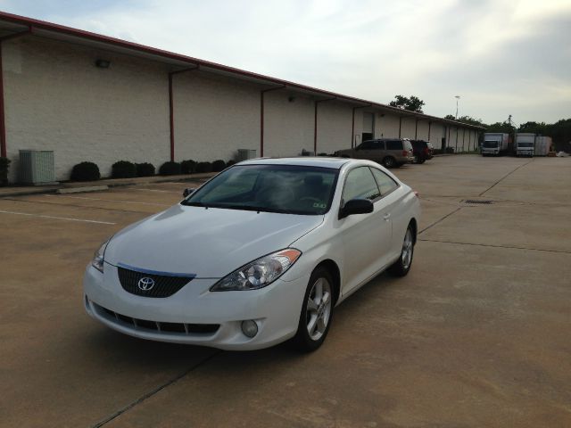 Toyota Camry Solara 2006 photo 2
