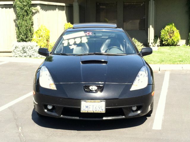 Toyota Celica 2000 photo 1