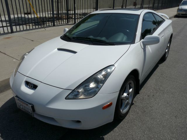 Toyota Celica 2000 photo 2