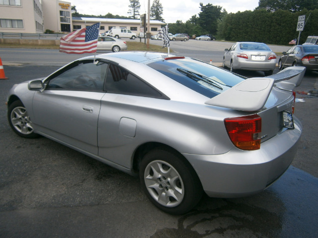 Toyota Celica 2000 photo 2