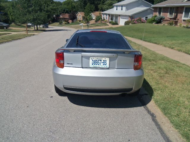 Toyota Celica 2000 photo 2