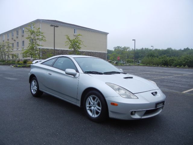 Toyota Celica 2000 photo 1