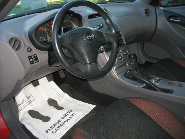 Toyota Celica 2001 photo 1