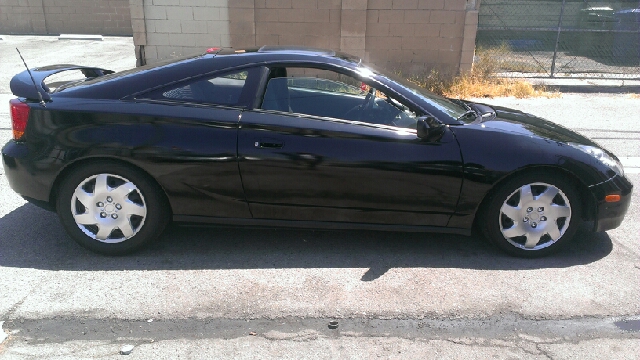 Toyota Celica 2002 photo 2