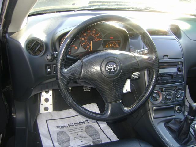 Toyota Celica 2003 photo 1