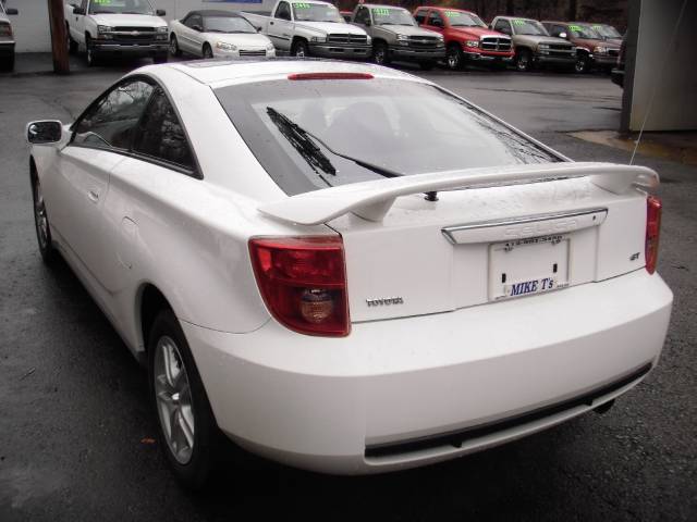 Toyota Celica 2003 photo 1