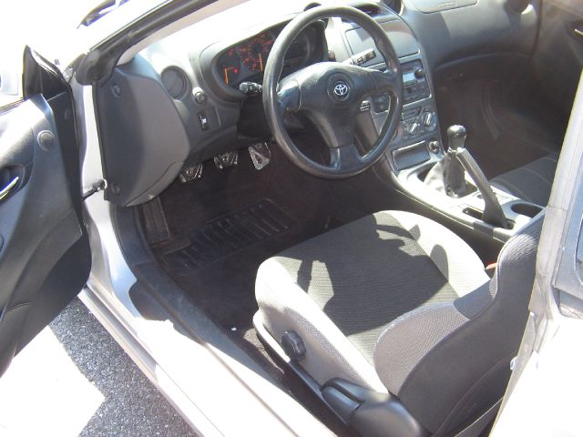 Toyota Celica 2004 photo 10