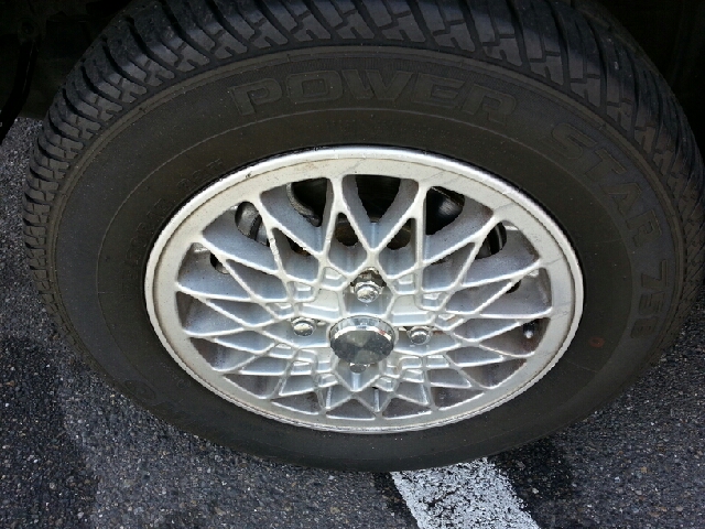 Toyota Corolla 1990 photo 3