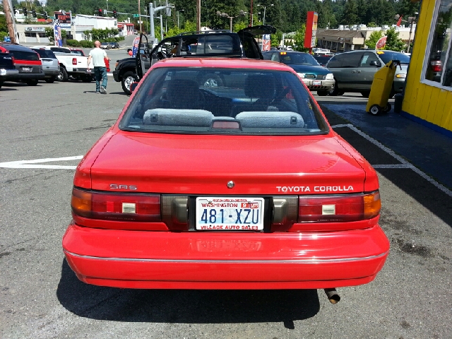 Toyota Corolla 1990 photo 9
