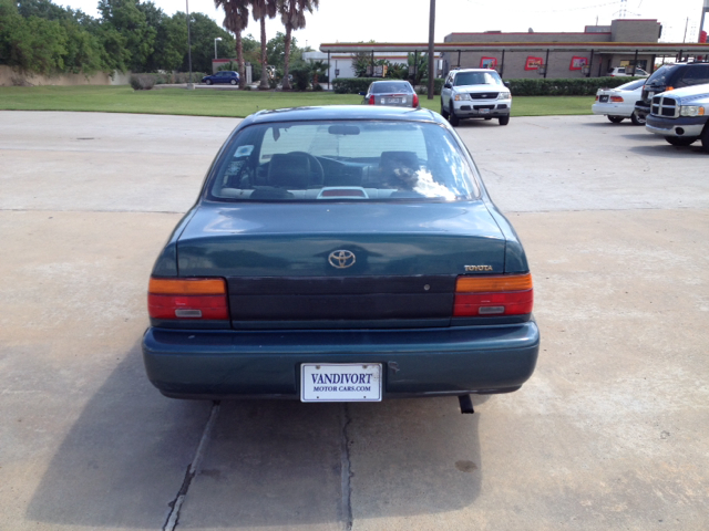 Toyota Corolla 1995 photo 1
