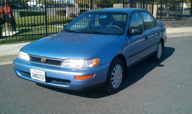 Toyota Corolla 1995 photo 2
