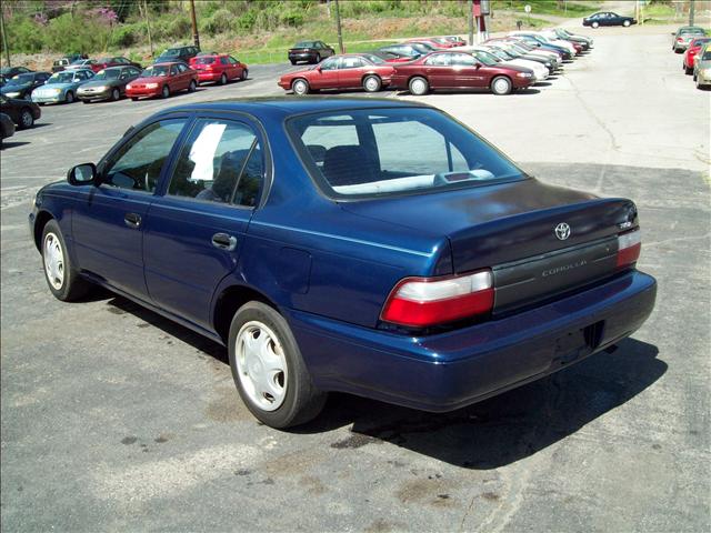 Toyota Corolla 1996 photo 4