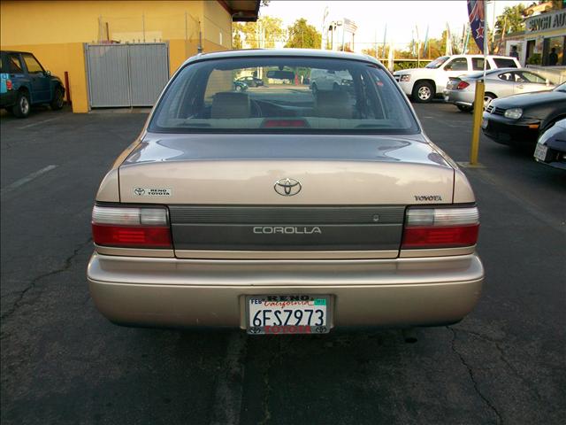 Toyota Corolla 1996 photo 2