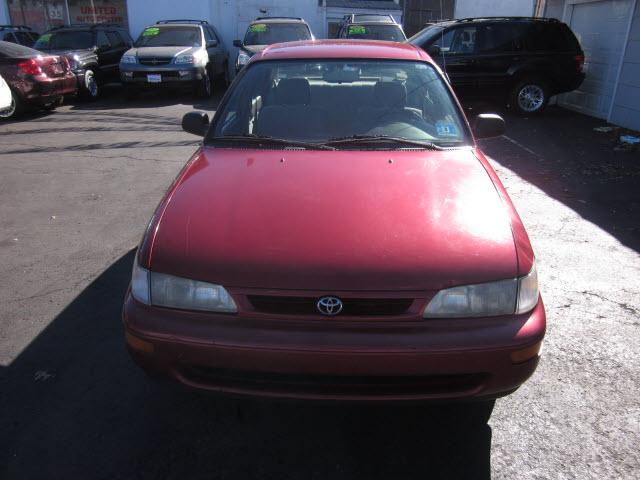 Toyota Corolla 1996 photo 1
