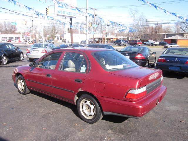 Toyota Corolla 1996 photo 3
